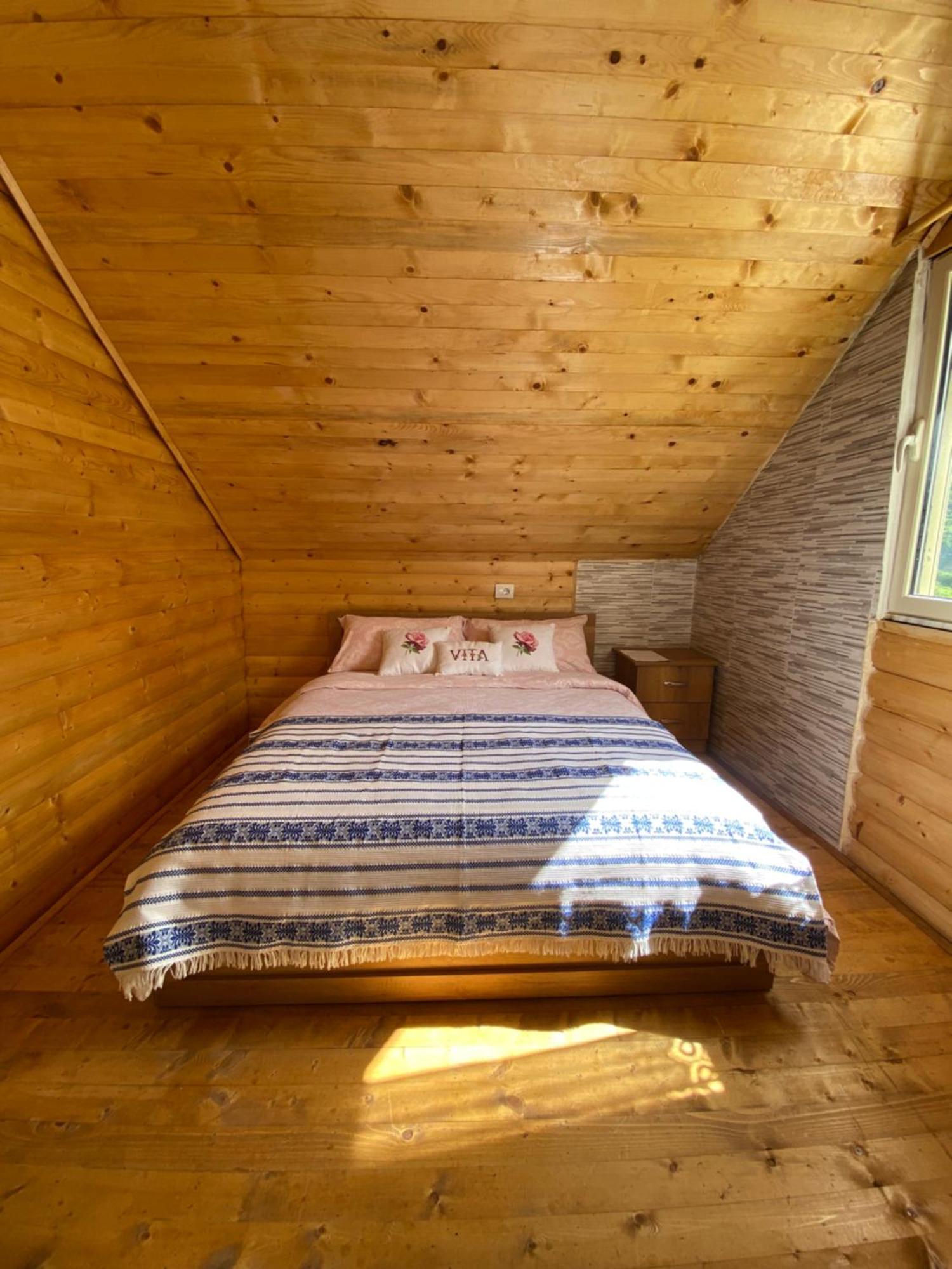 Vita Guesthouse Bajram Curri Dış mekan fotoğraf