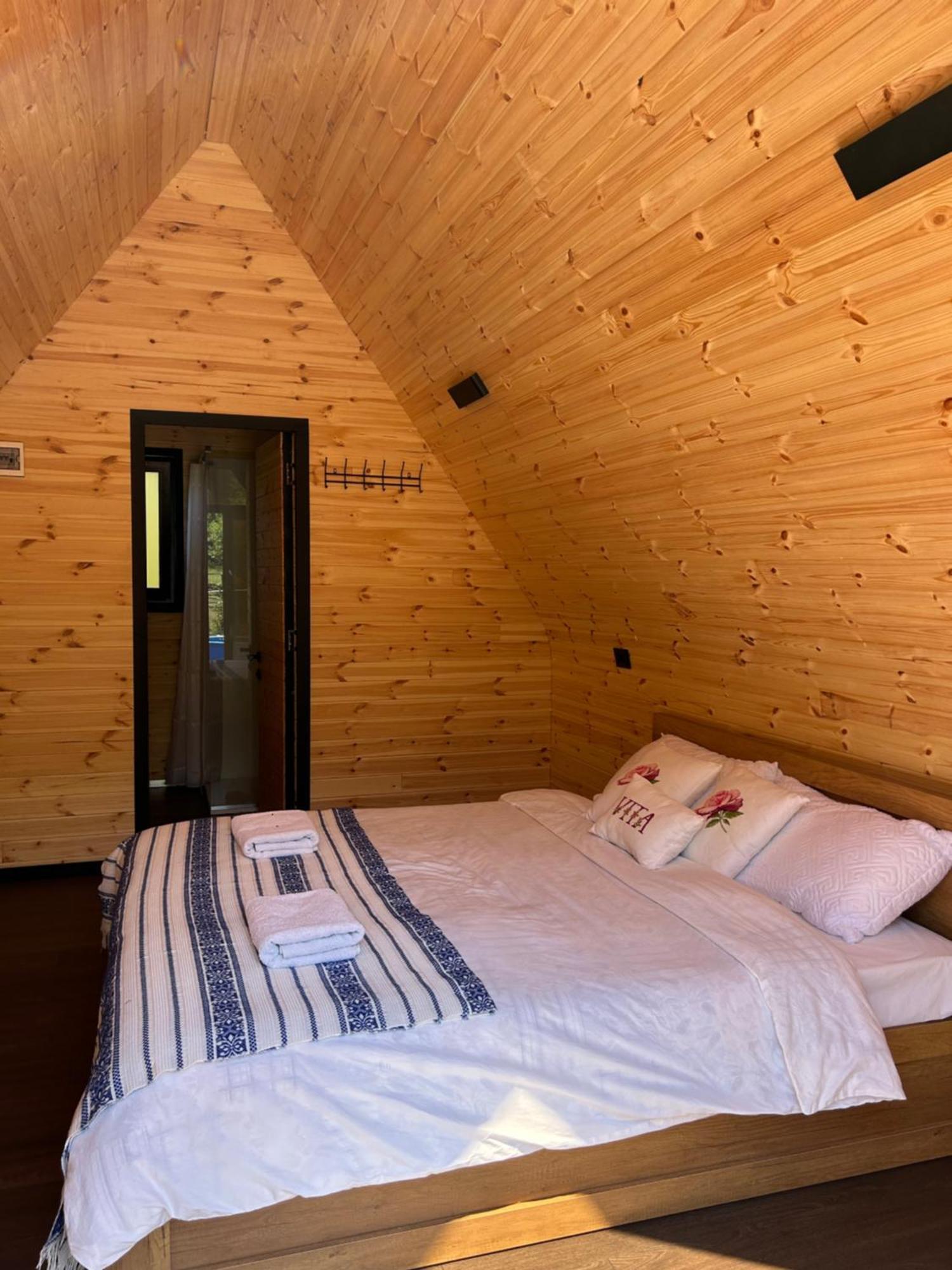 Vita Guesthouse Bajram Curri Dış mekan fotoğraf